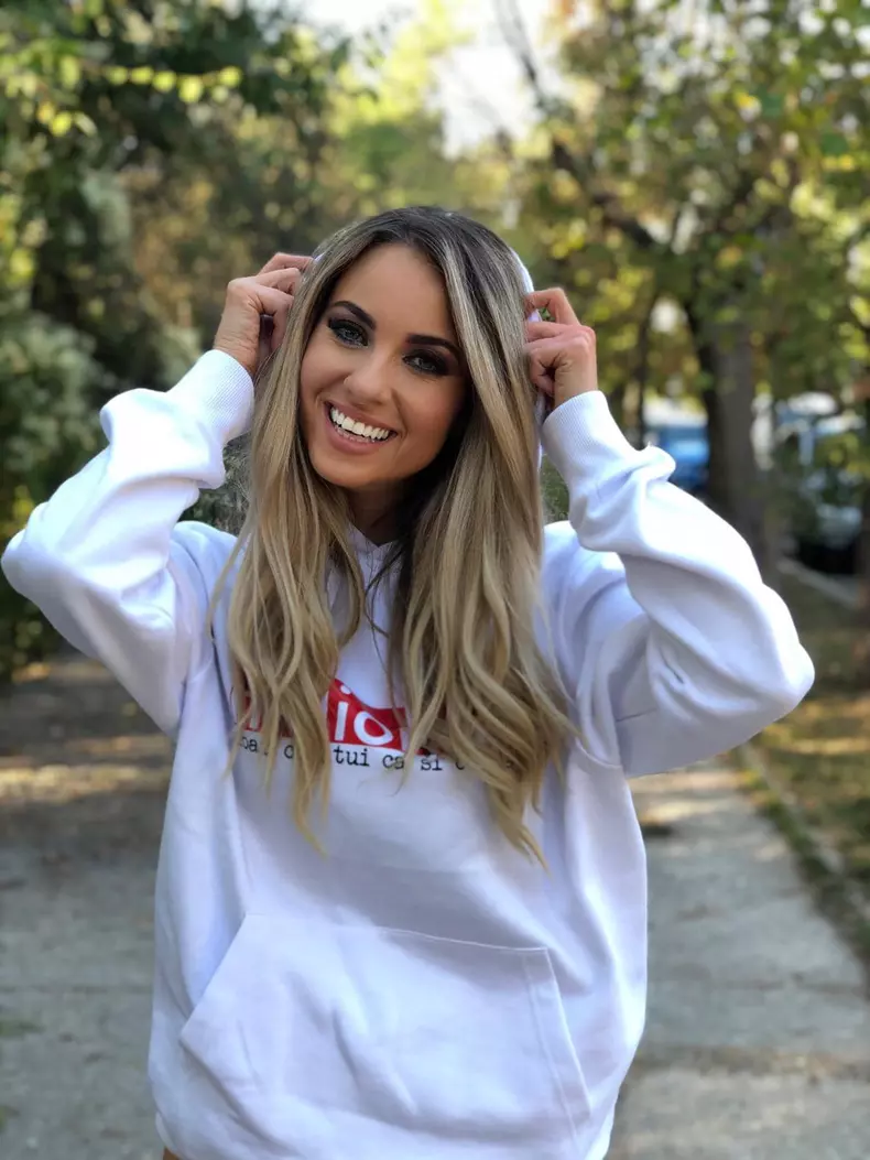 otniela-sandu-descalificata-de-la-bravo-ai-stil-3