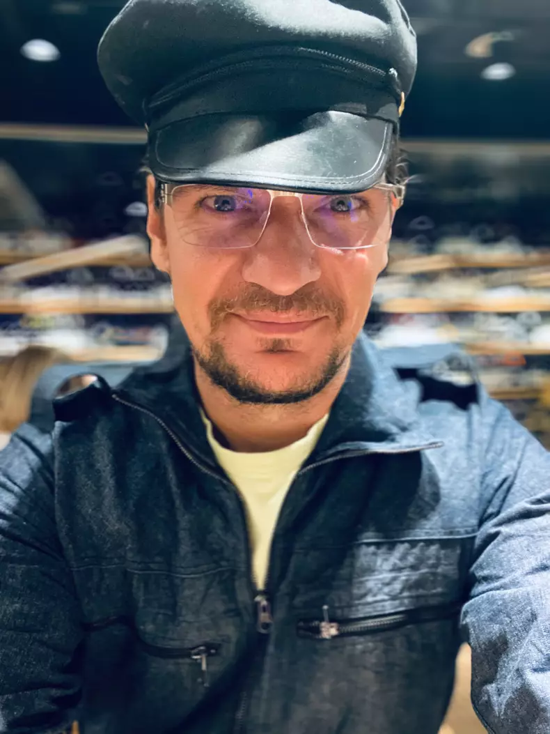 tudor-chirila-copilarie-actor-3