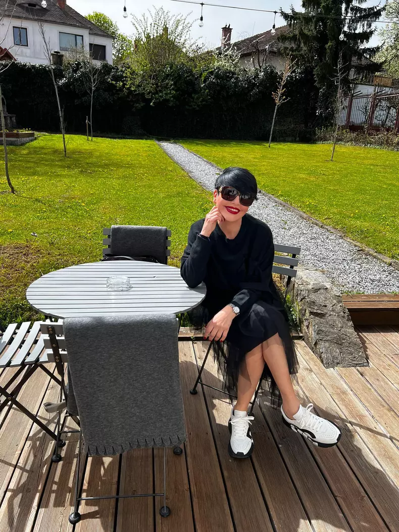 27911926449305175537128212080742508820787683n