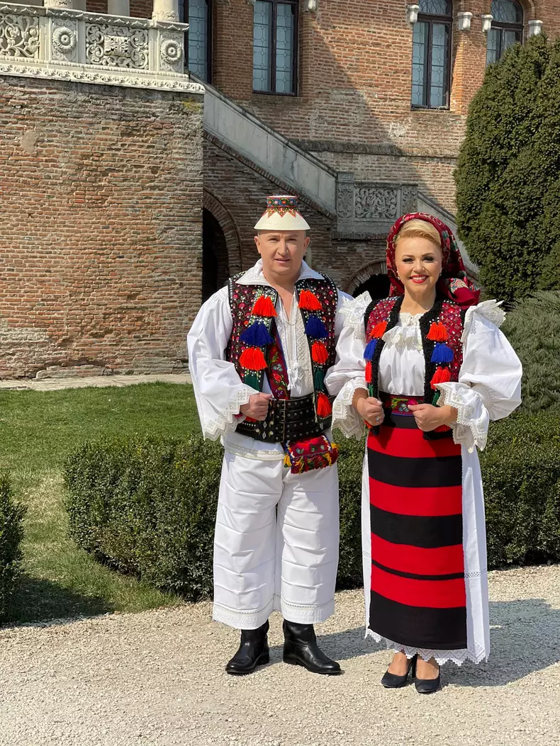 cornelia-si-lupu-rednic-30-de-ani-de-casatorie-1