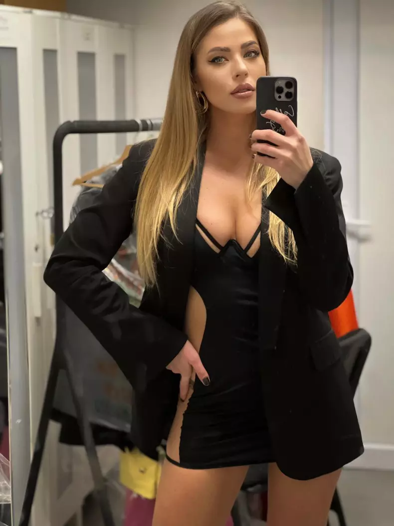 roxana-nemes-vacanta-de-ziua-ei-3