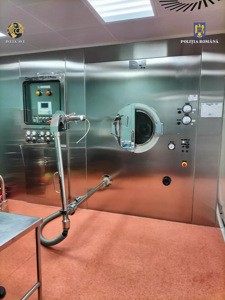 whatsapp-image-2023-03-09-at-15-56-36-12