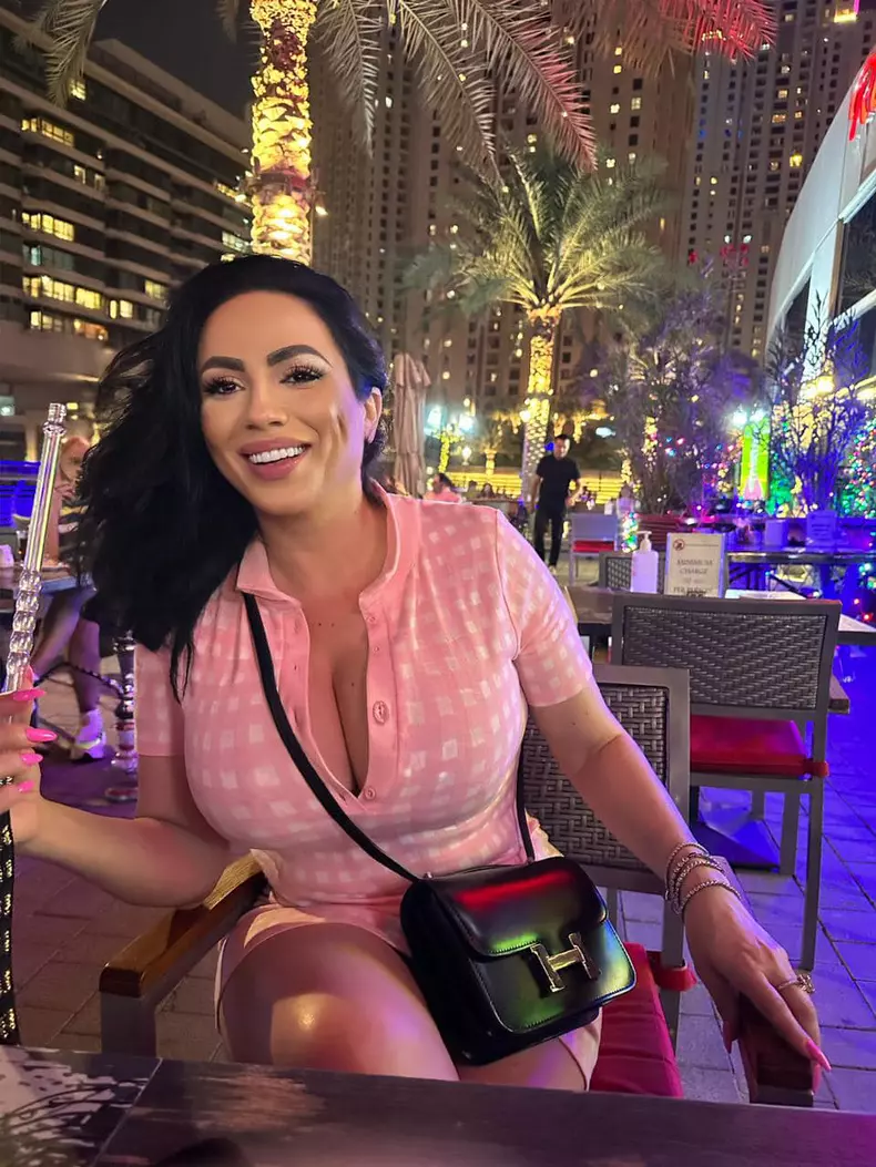 rocsana-marcu-in-dubai-4