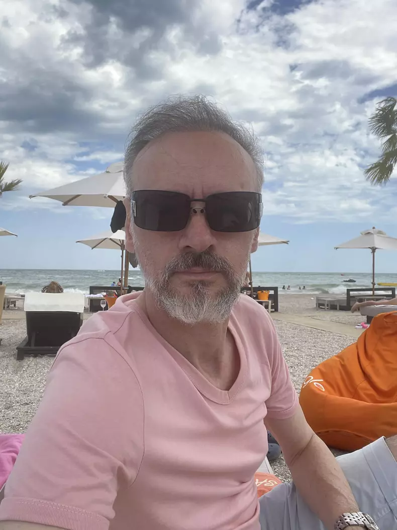 mihai-albu-la-plaja
