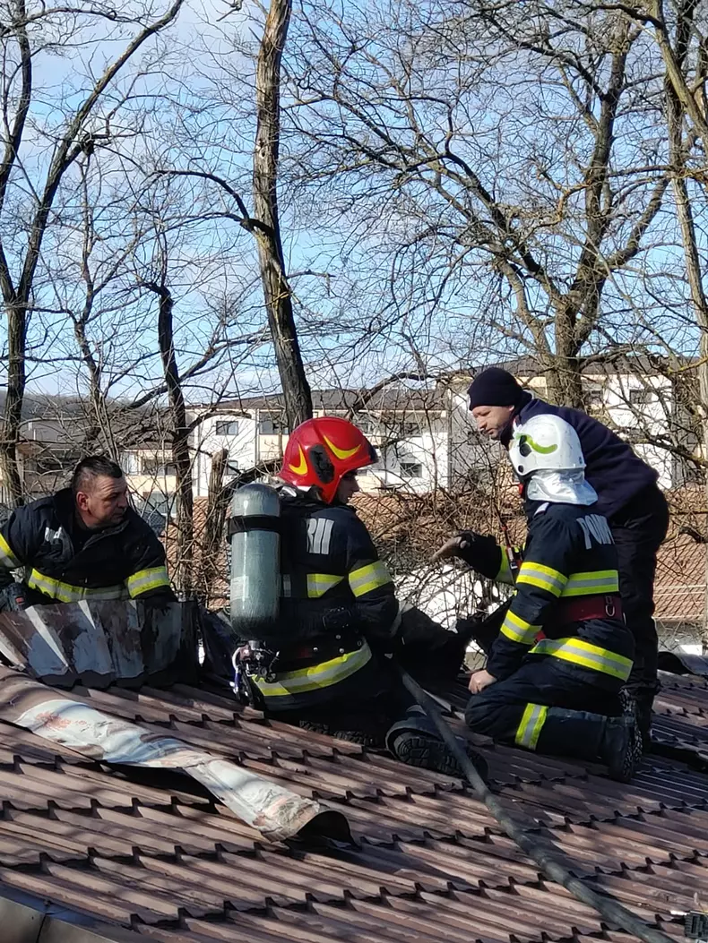 327f8416-acdd-4e01-9092-53eece34b971