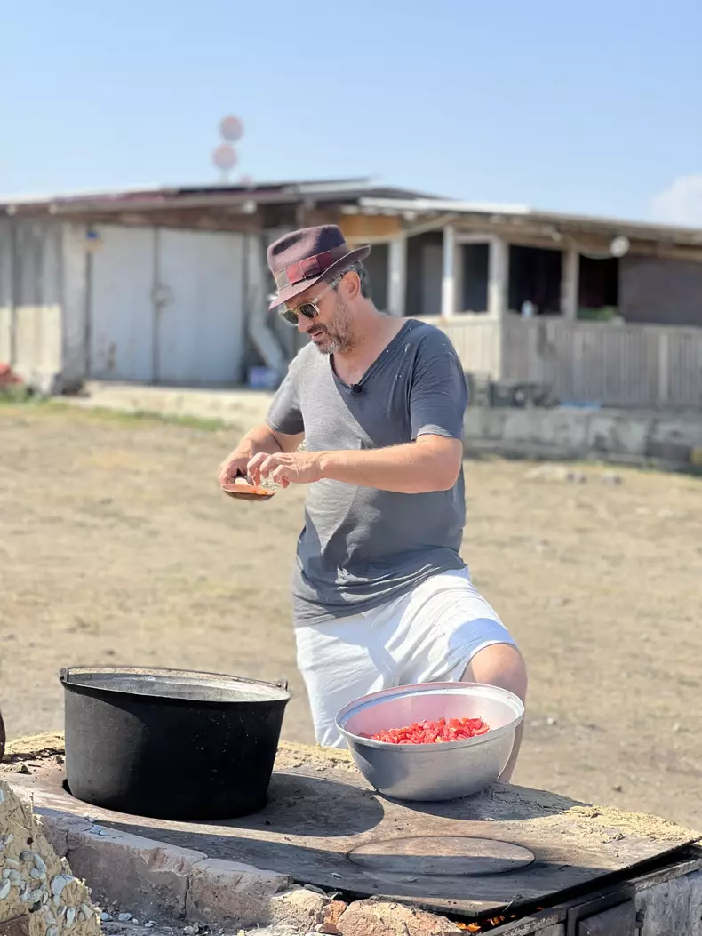 nicolaitandpoftitipelanoi-2