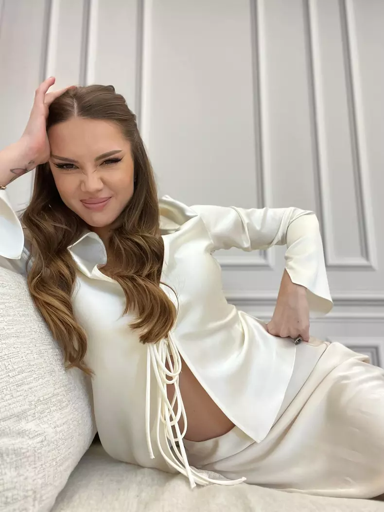 Otilia Bilionera (13)