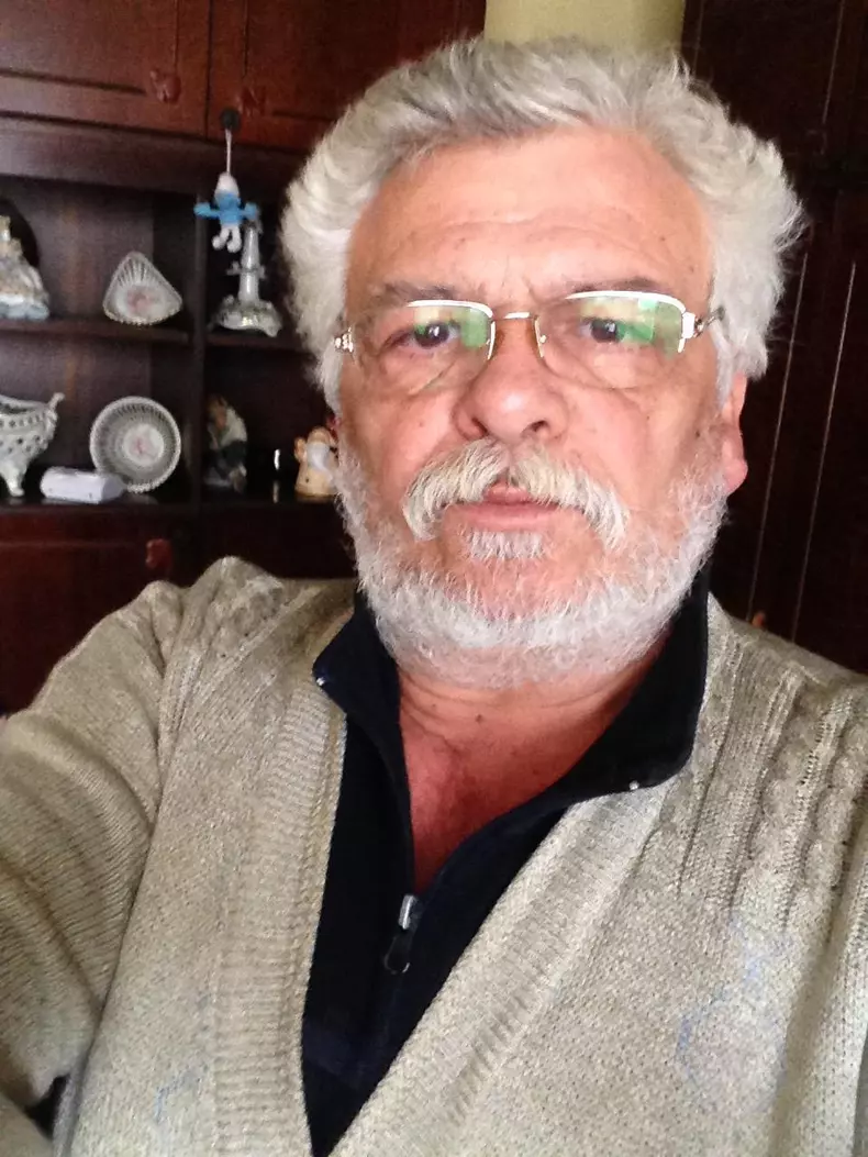 tatăl lui Răzvan Simion