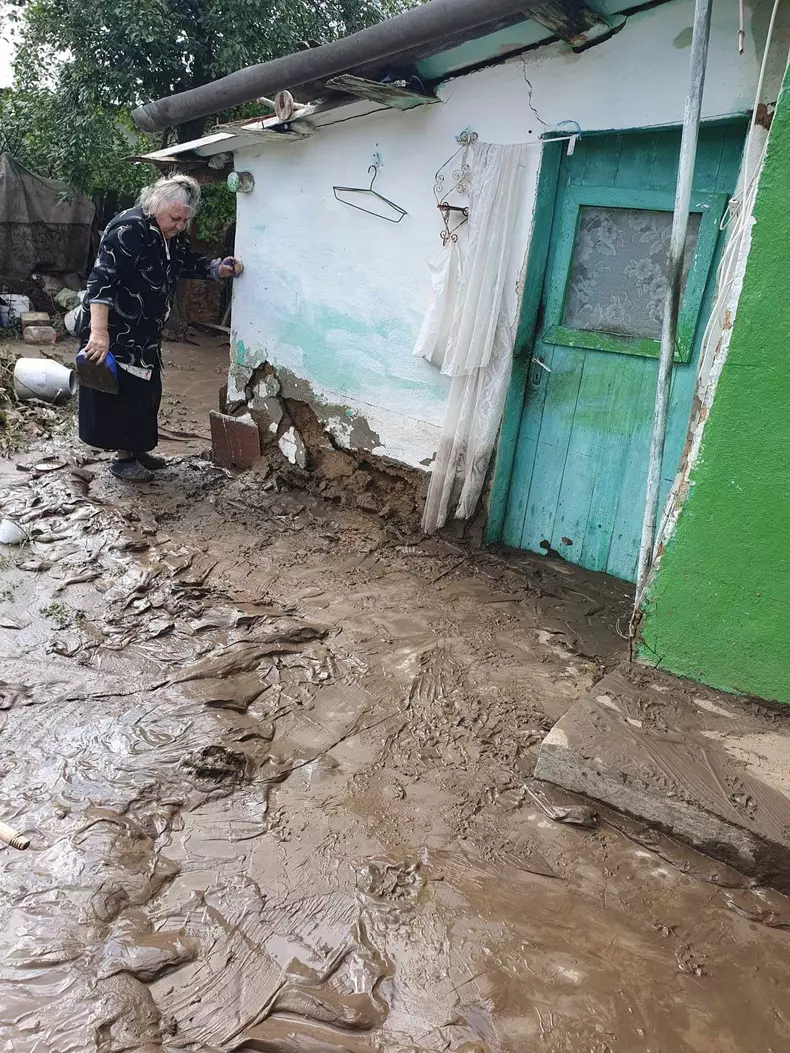 857f0c10-4022-4646-8b4e-bf4f7f38208f