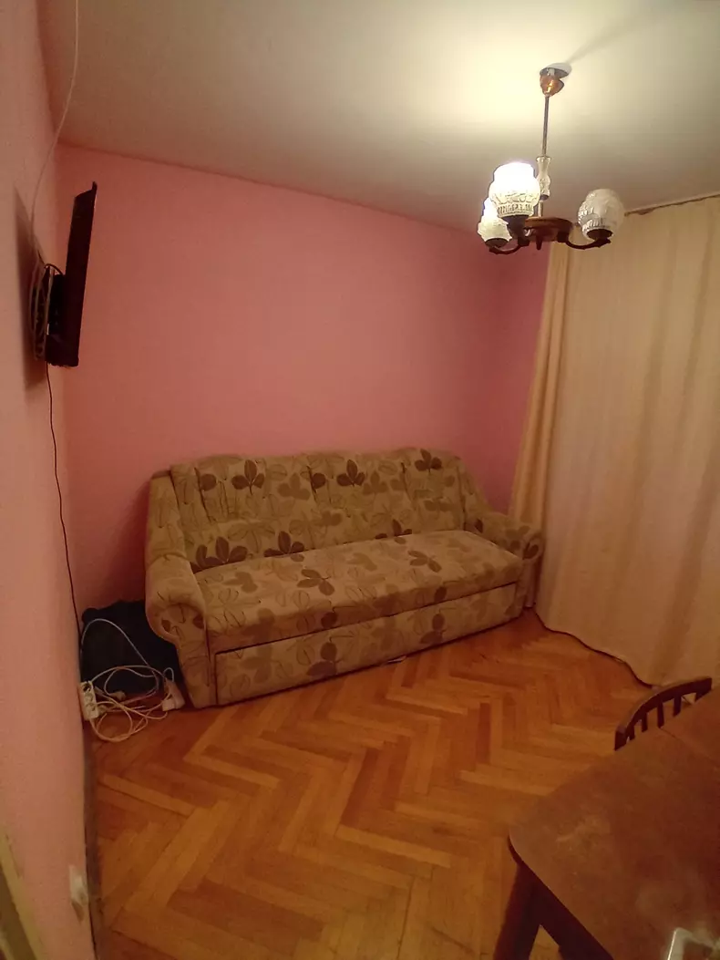 Poză cu camera din Cluj oferită spre închiriere. Foto Facebook „Chirie Cluj-Napoca- de bun simț”/Matei Turinovici