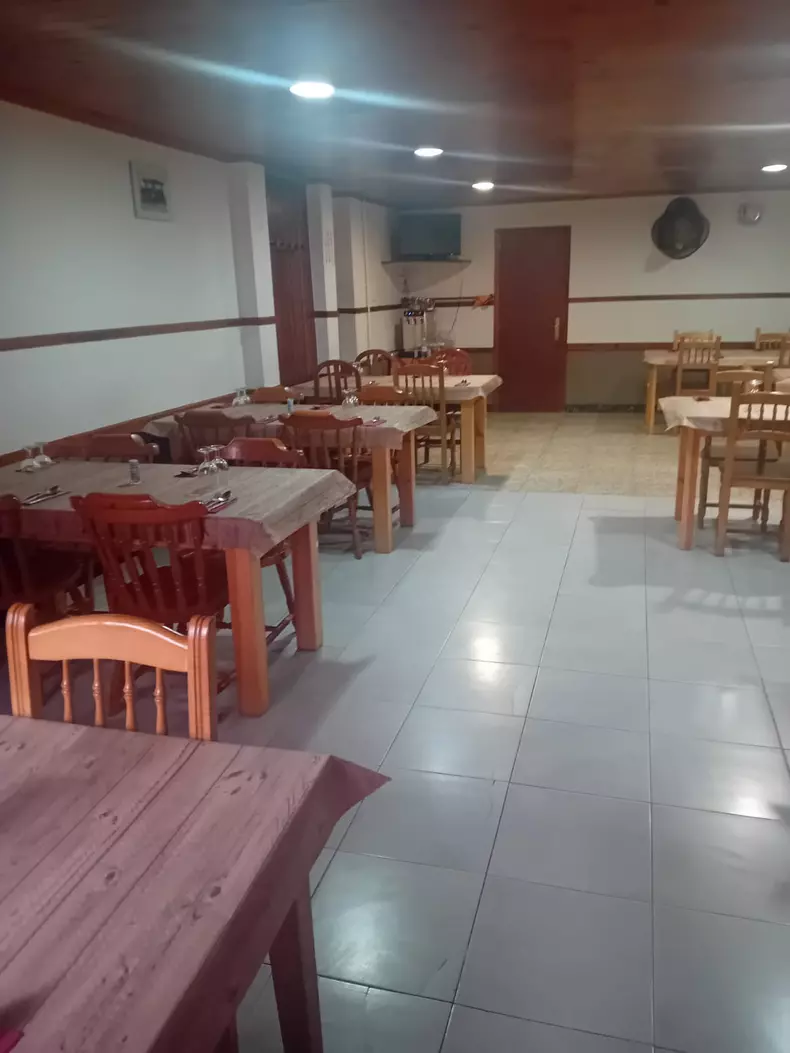 Fotografie din restaurantul Casa Urbano, din Manon, condus de o româncă din Dorohoi. Foto Ofelia Ungureanu