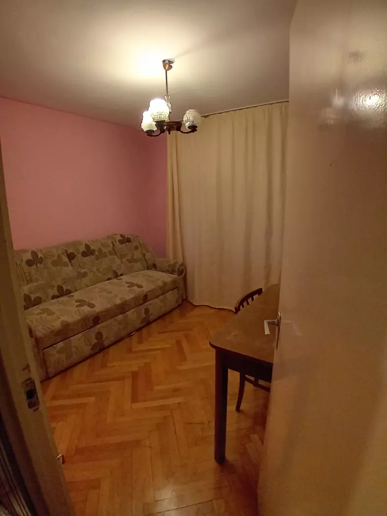 Poză cu camera din Cluj oferită spre închiriere. Foto Facebook „Chirie Cluj-Napoca- de bun simț”/Matei Turinovici