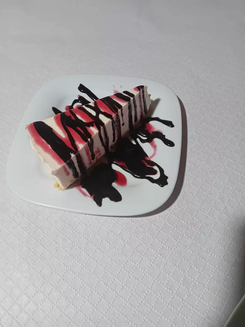 Tarta de queso, desert făcut de Ofelia Ungureanu, românca stabilită în Galicia.  Foto Ofelia Ungureanu