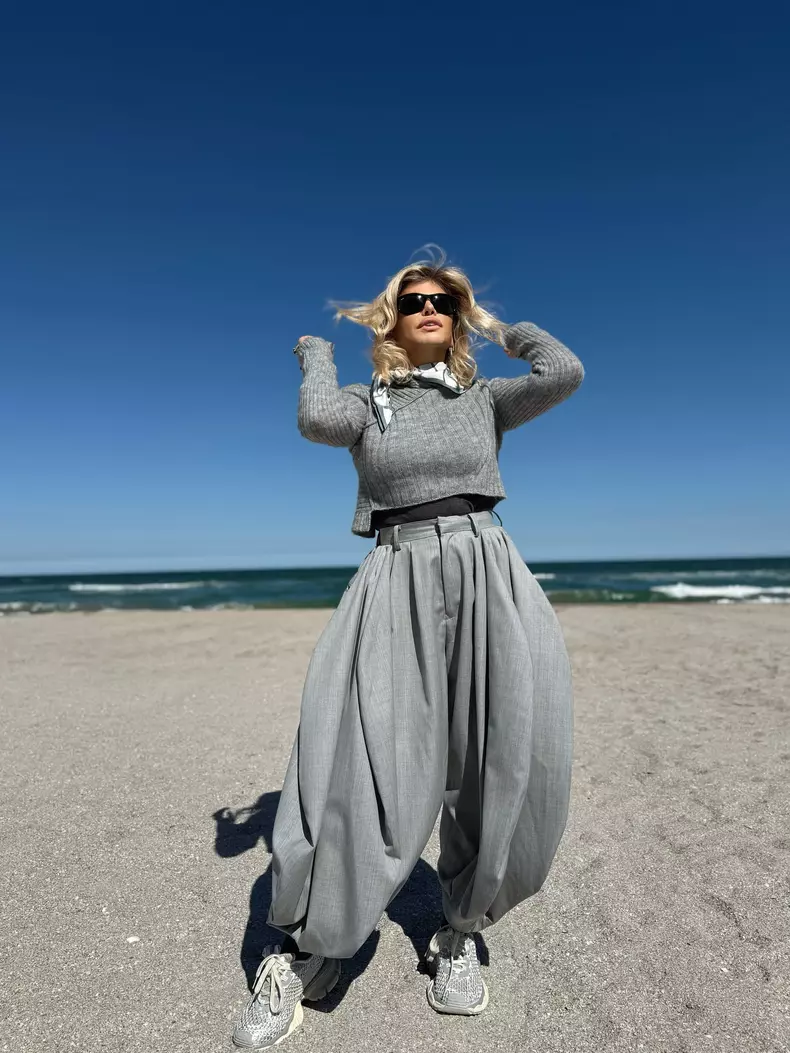 loredana groza la plaja 2