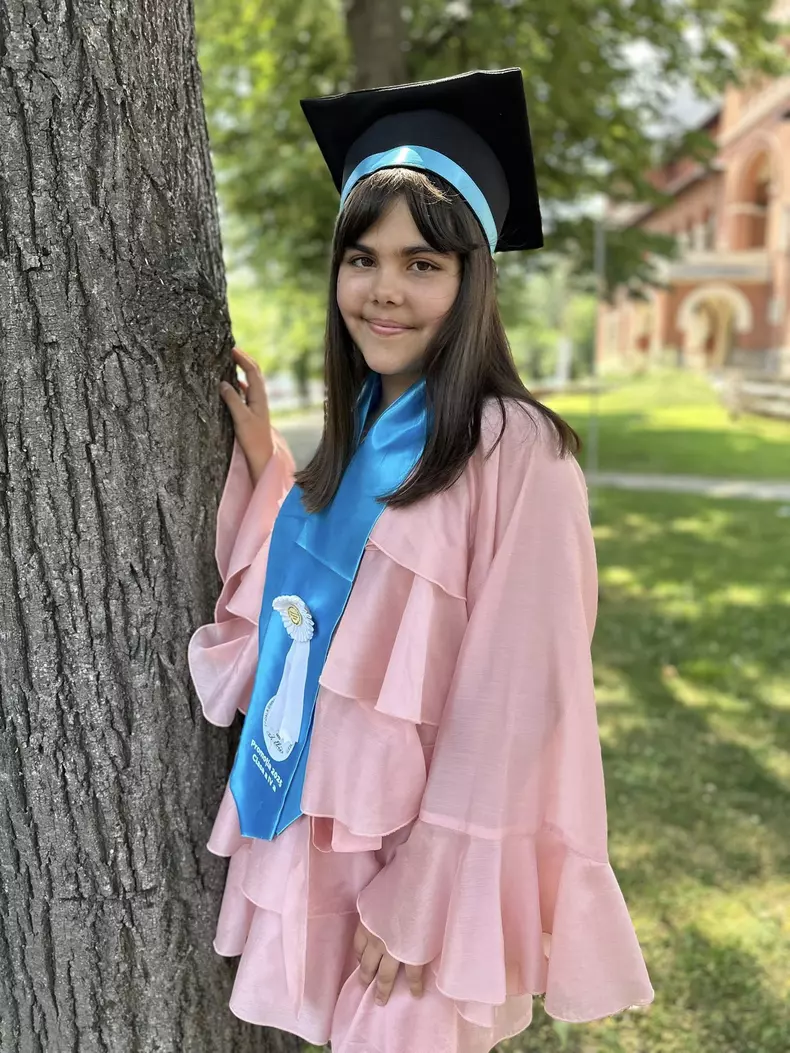 alina sorescu si fiica carolina 2