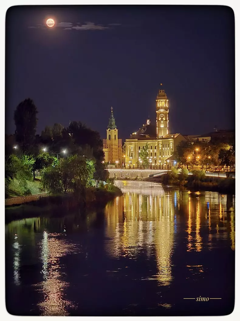 luna-capsuna-oradea-facebook-popovici-carmen-simona4