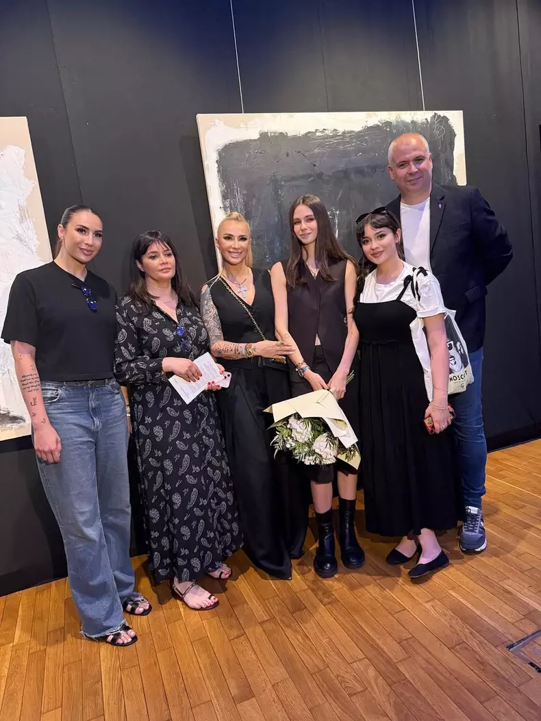 Vernisaj București - Rebecca Dumitrescu (17)