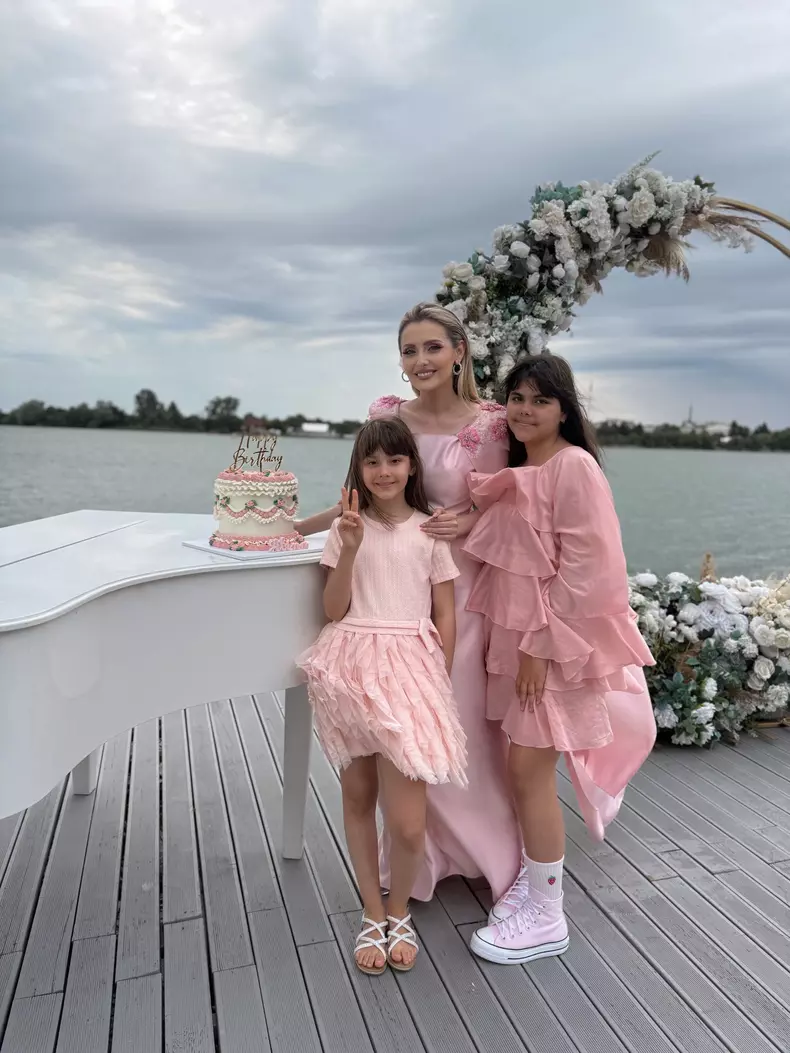 Edited in Tezza with: Cocoa