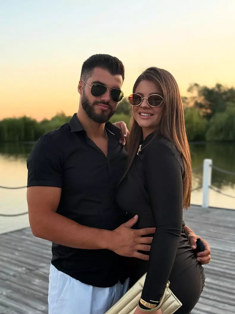 iancu sterp sotie denisa cotolan sotia lui (3)