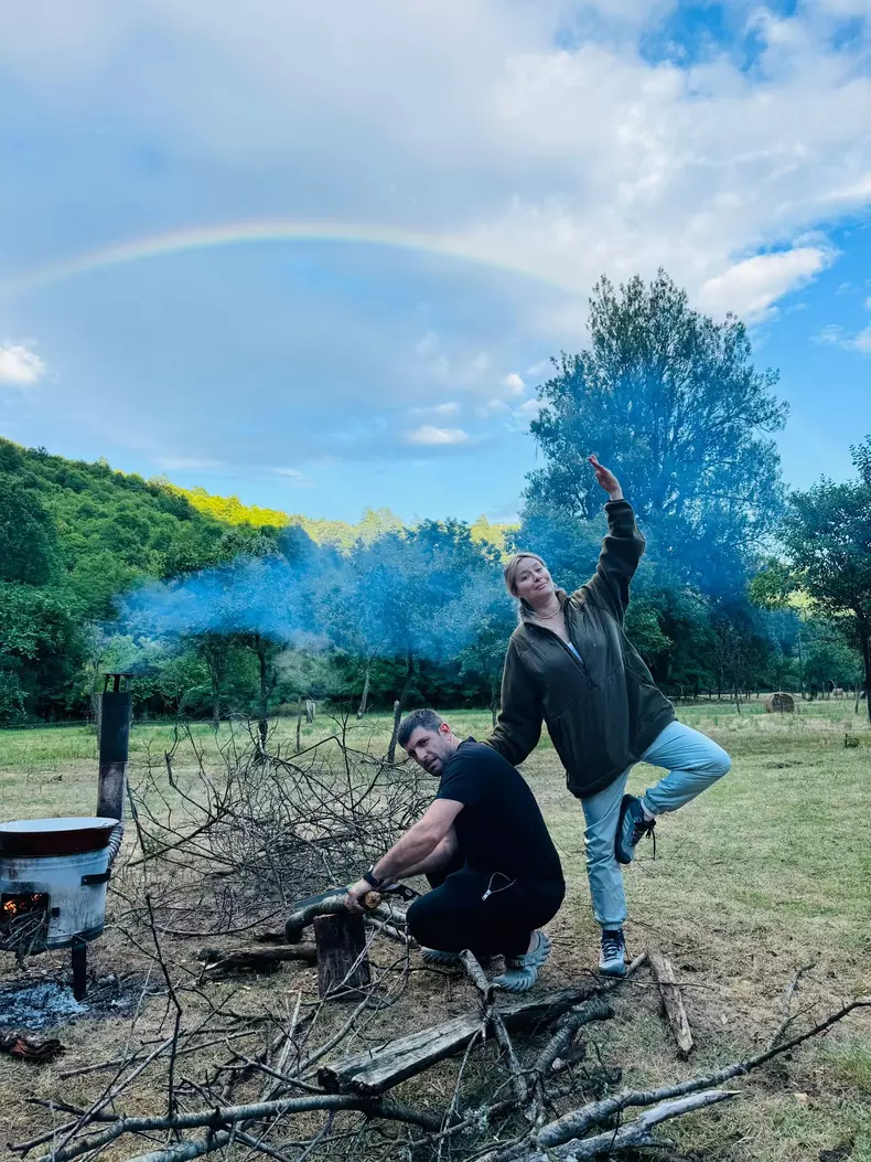 Laura Cosoi si sotul