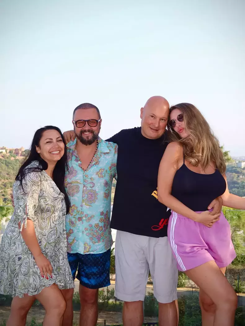 VIDEO Andra și Cătălin Măruță, vacanță alături de milionarul care a renunțat la cetățenia română și a părăsit țara. Unde au fost fotografiați