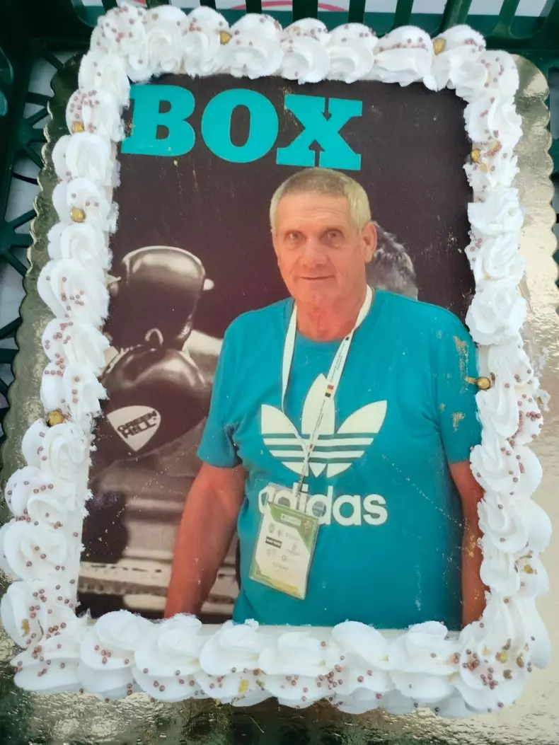 f91ced91-de69-4446-b37f-7d585aff4107