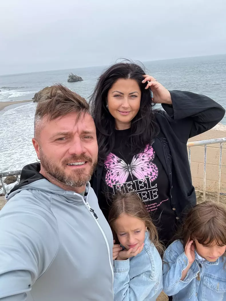 Gabriela Cristea, vacanță cu familia sa (5)