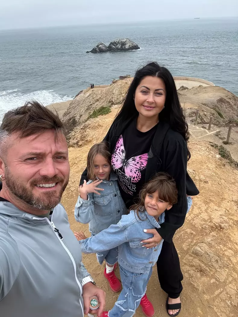 Gabriela Cristea, vacanță cu familia sa (6)