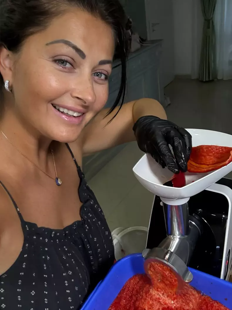Gabriela Cristea - rețetă dulceață de ardei iute (7)