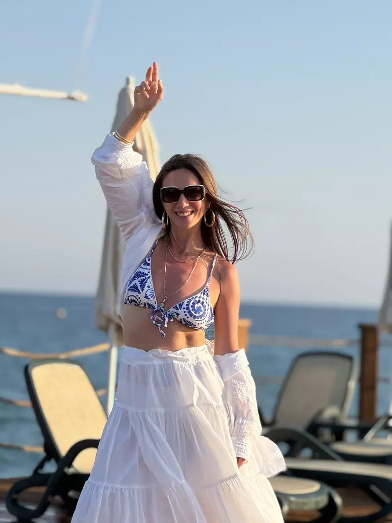 Adela Popescu in vacanta