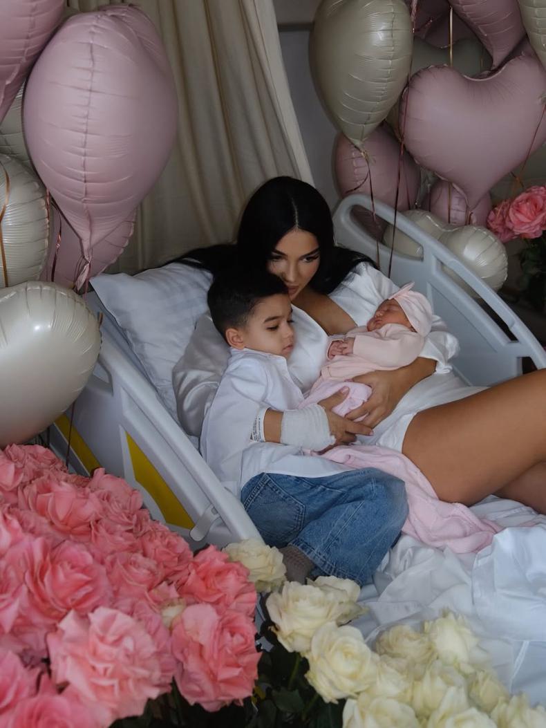 Larisa Udilă a născut o fetiță (1)