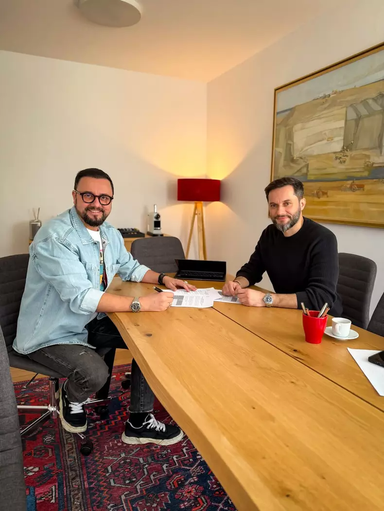 catalin maruta contract nou (2)