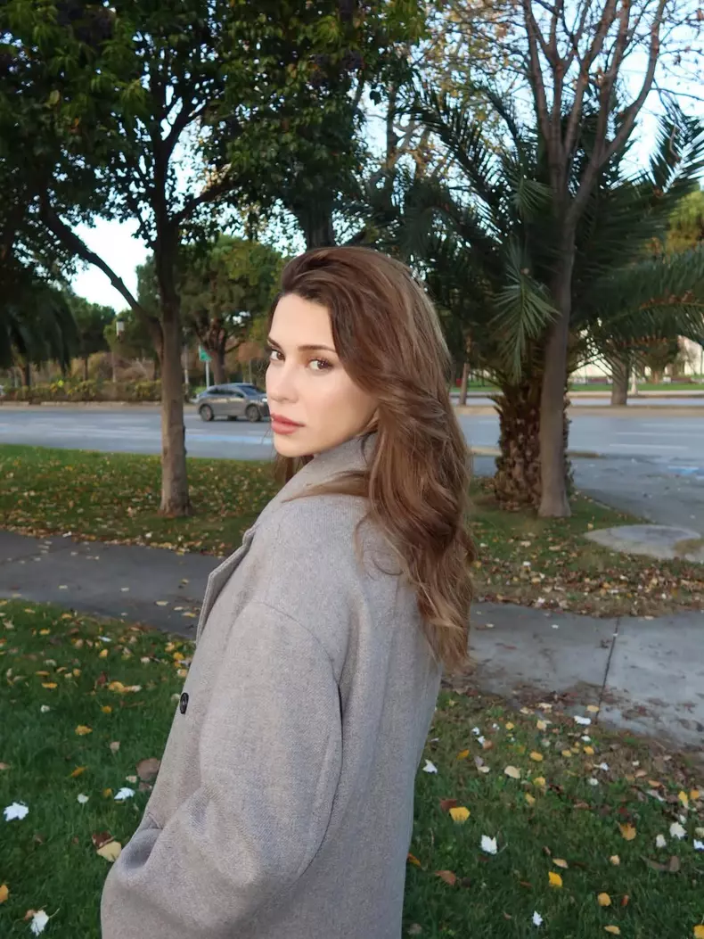 Devrim Ozkan actrita turcia o noua sansa (18)