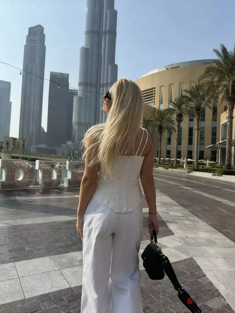 elena viscu vacanta dubai 1