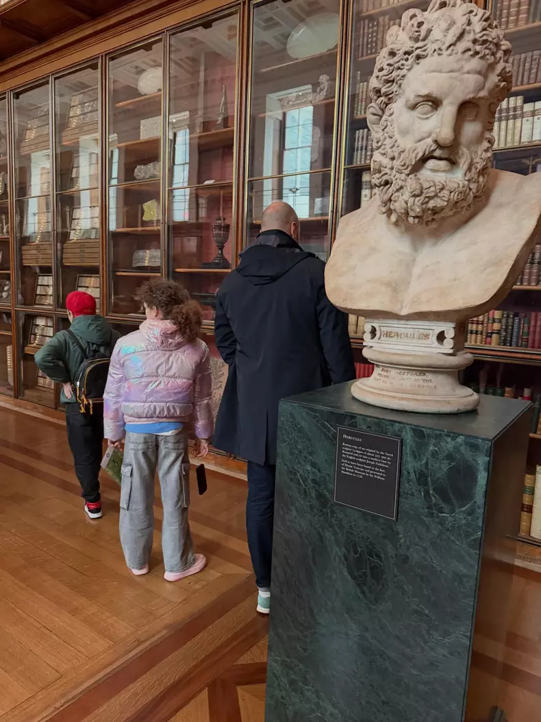 mirela vaida si copiii vacanta londra 11