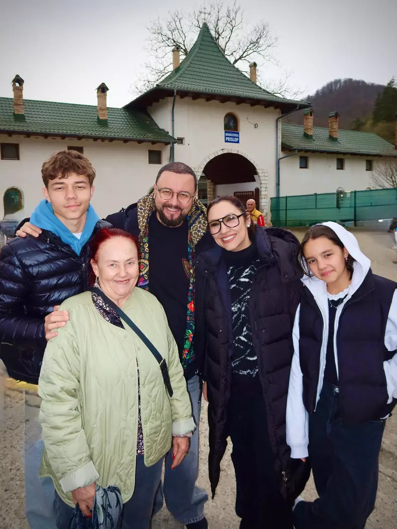 andra maruta catalin maruta eva maruta david maruta mama catalin maruta manastirea prislop