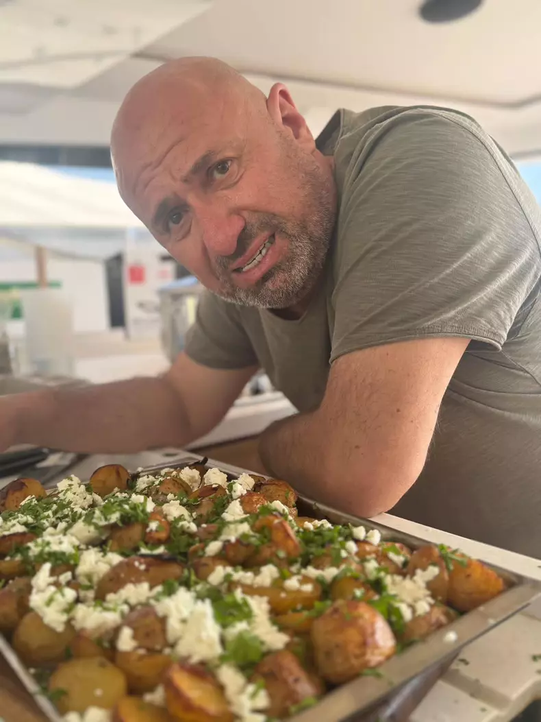 catalin scarlatescu in grecia (1)