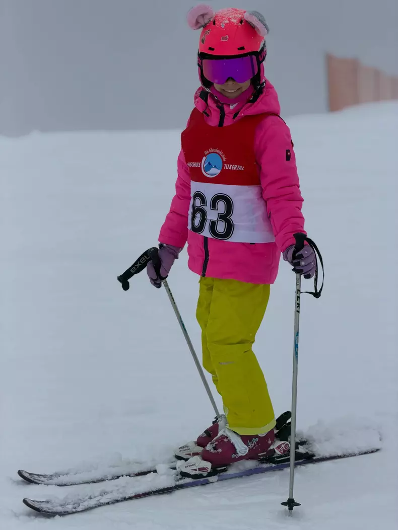 Fetita Simonei Gherghe