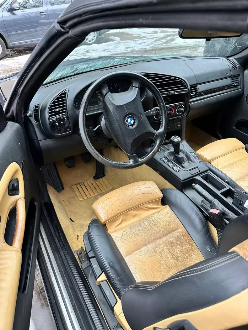 bmw-decapotabil-licitatie-anaf2