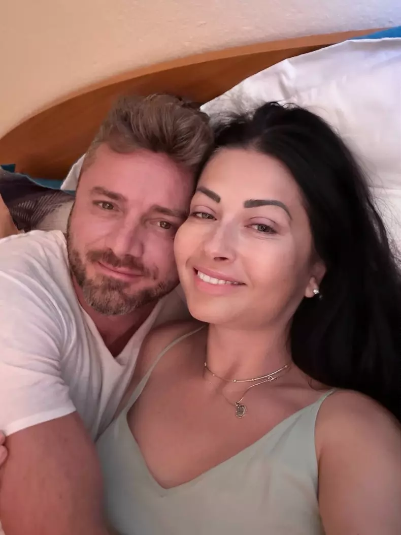 tavi clonda gabriela cristea (2)