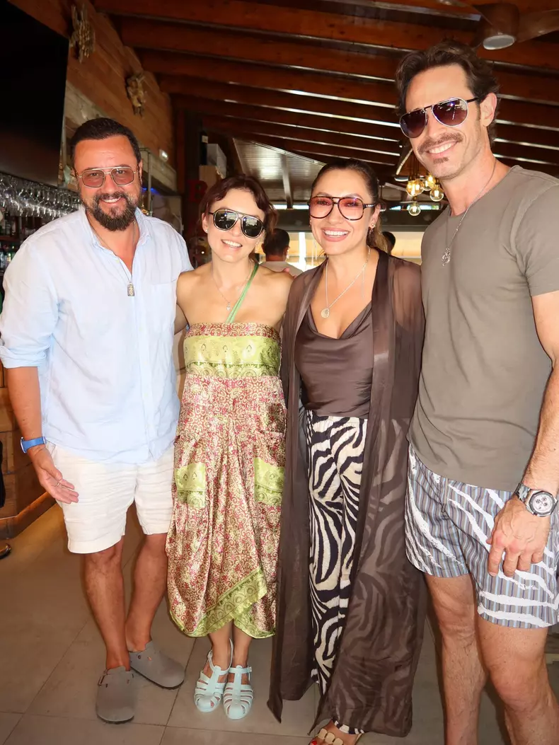Andra s-a întâlnit cu Sebastián Rulli și Angelique Boyer (2)
