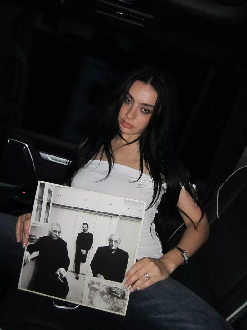 charli xcx (7)
