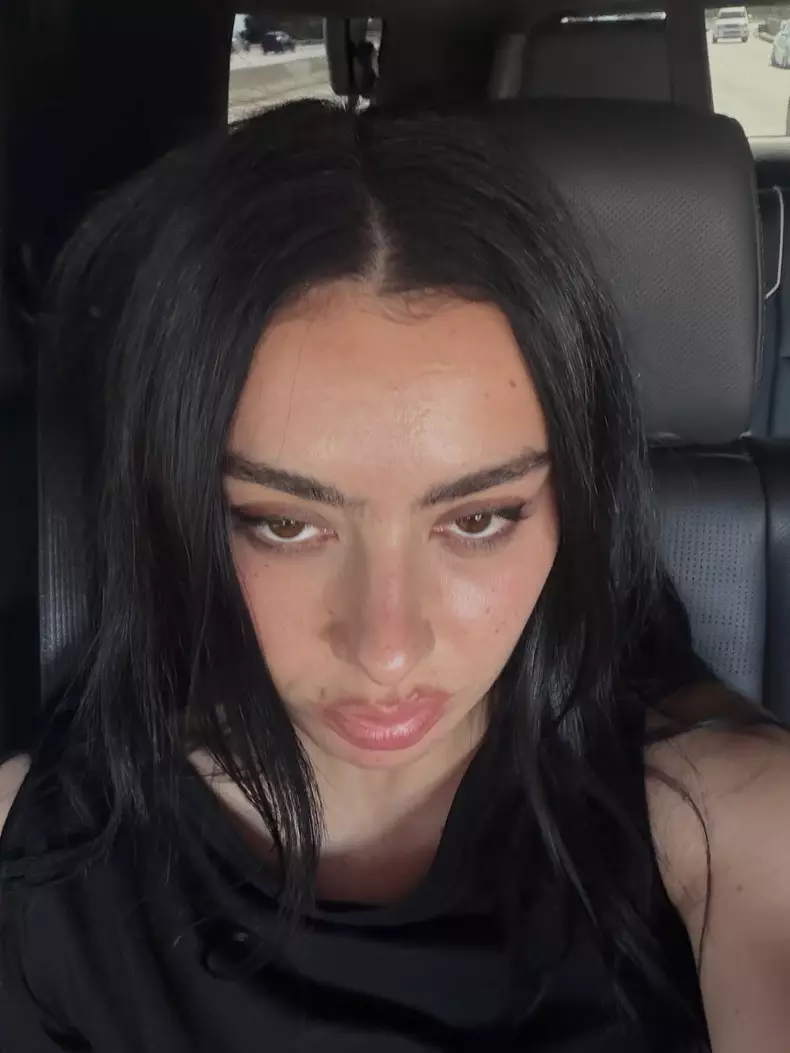 charli xcx (8)