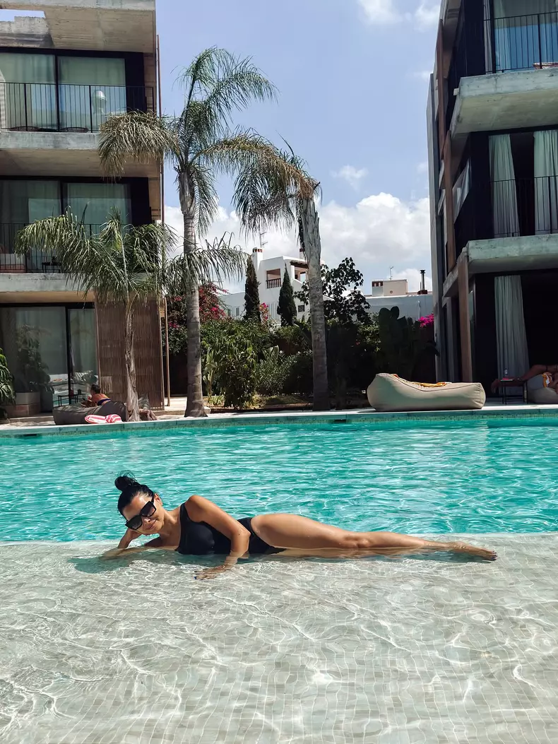 Corina caragea - vacanță Ibiza (4)