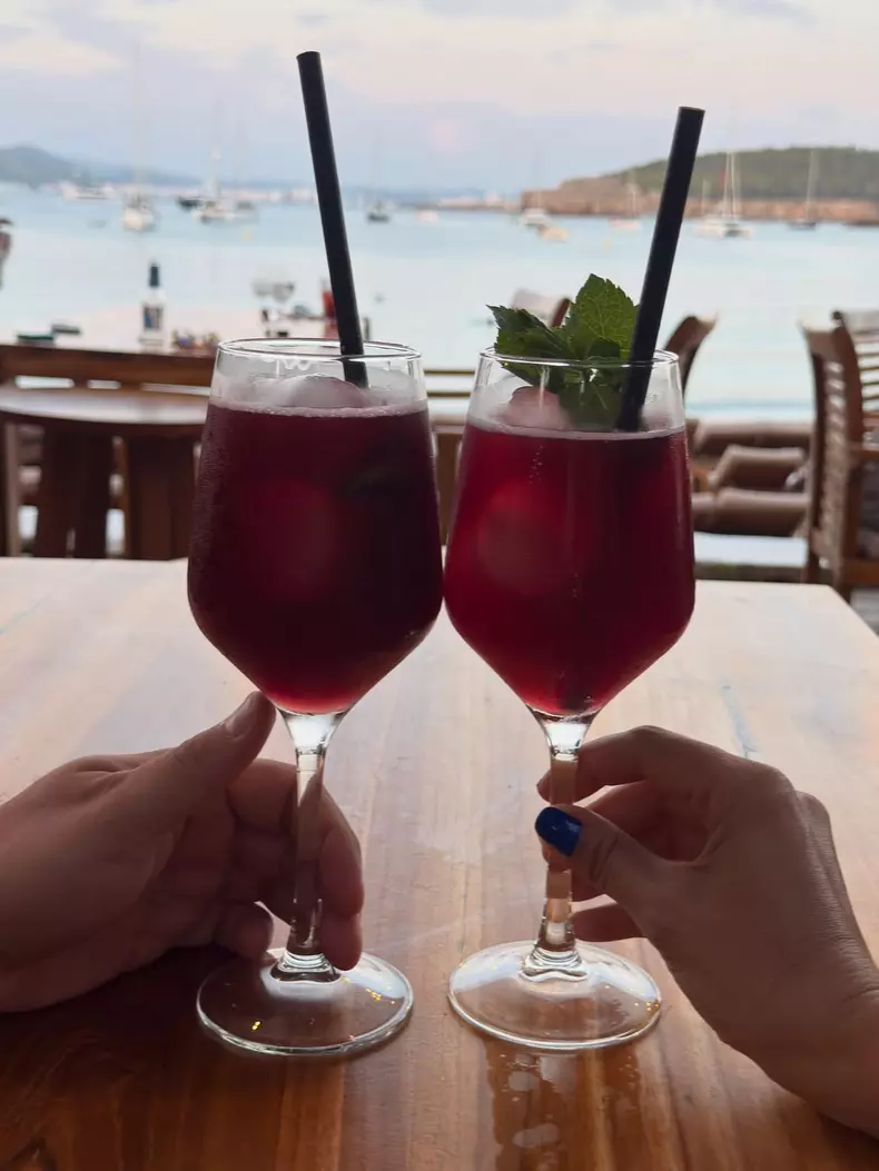 Corina caragea - vacanță Ibiza (8)
