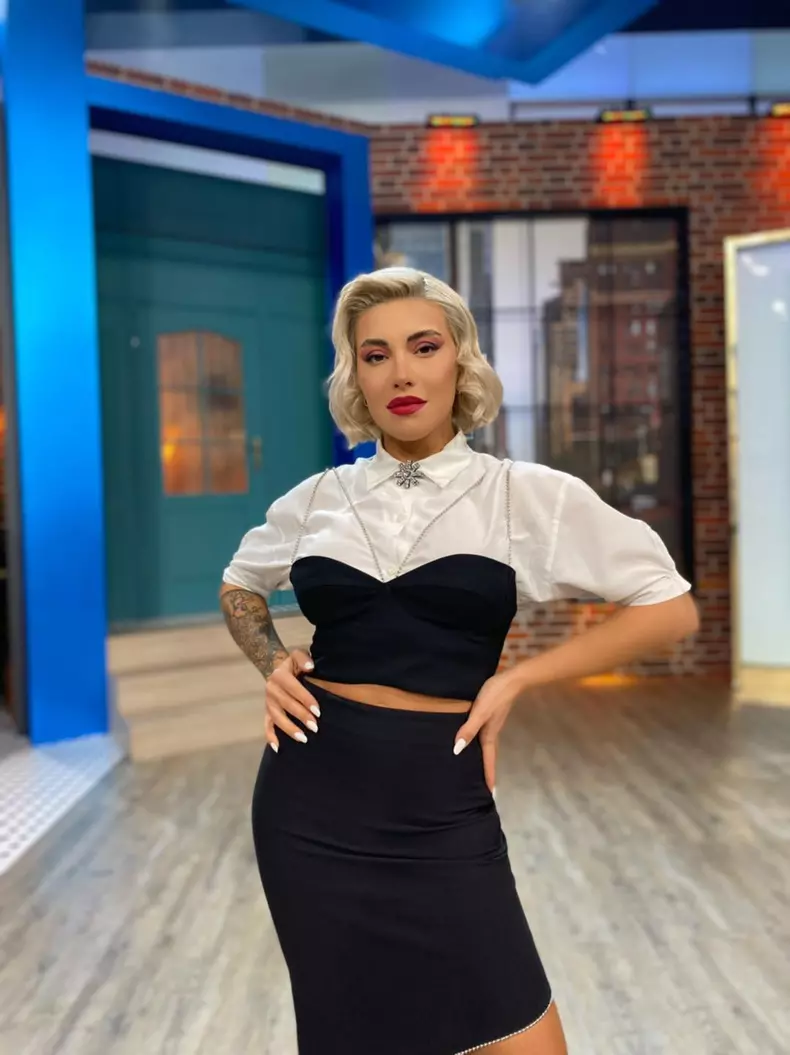 2478150004373260577544553798779761292160927n