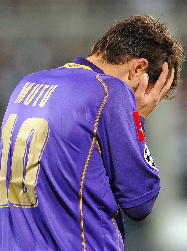 Heavy fine against Romanian striker Adrian Mutu confirmed