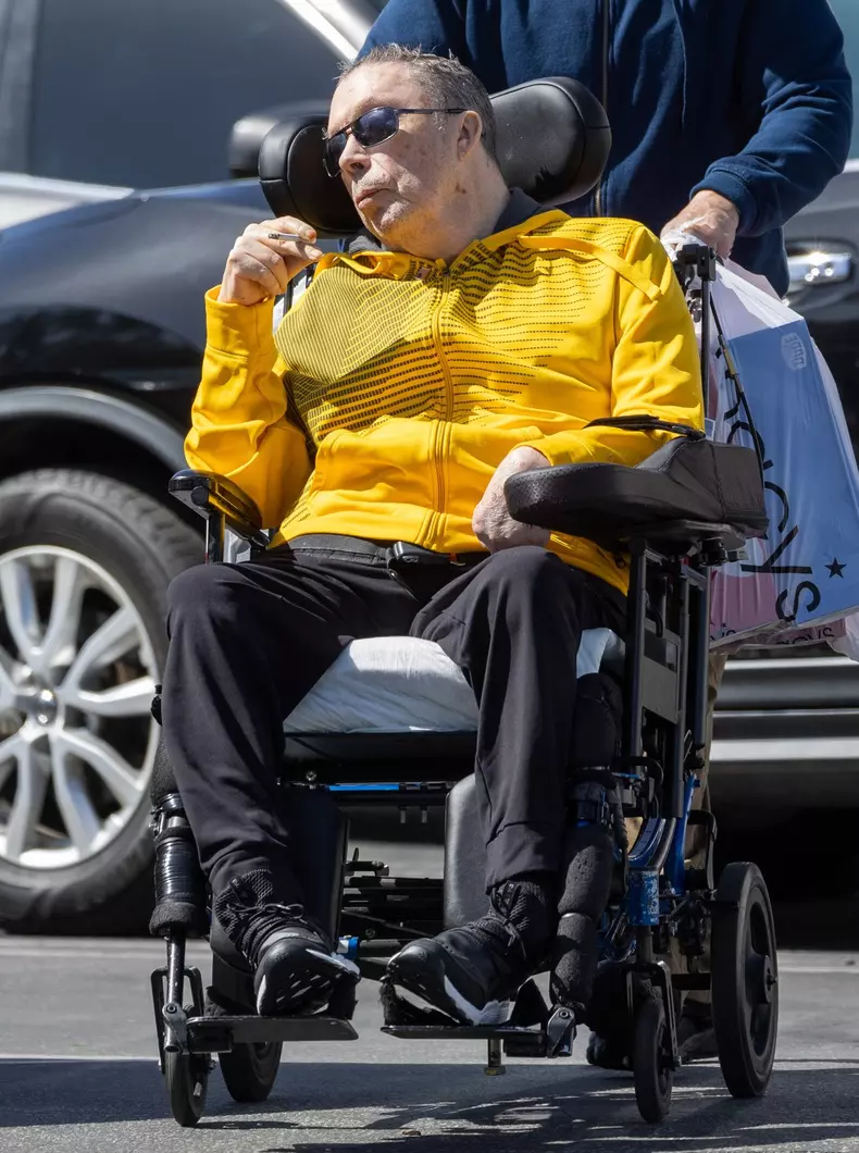 EXCLUSIVE: Smoke Show! Legendary Actor Tim Curry Looks Cool In Yellow Track Jacket While Smoking A Cigarette As He Celebrates His 78th Birthday In LA - 18 Apr 2024