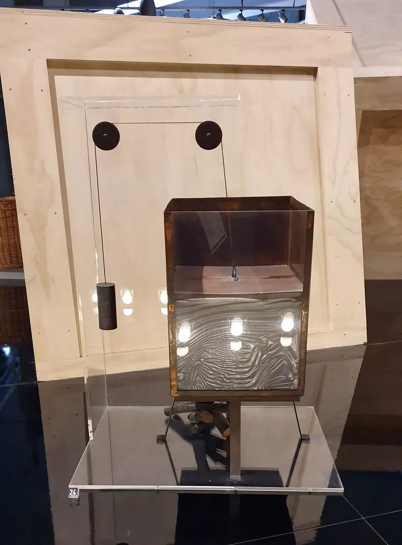 Instrument pentru măsurarea expansiunii aerului