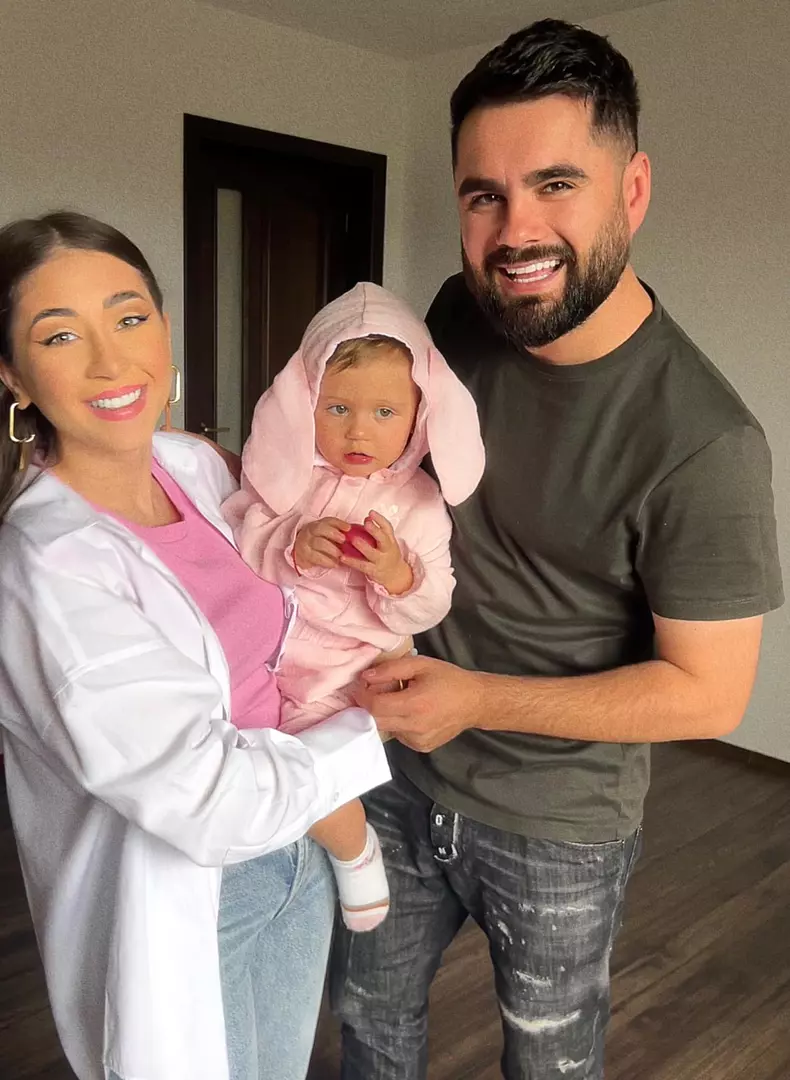 Nicole Cherry și fiica ei, Anastasia (3)